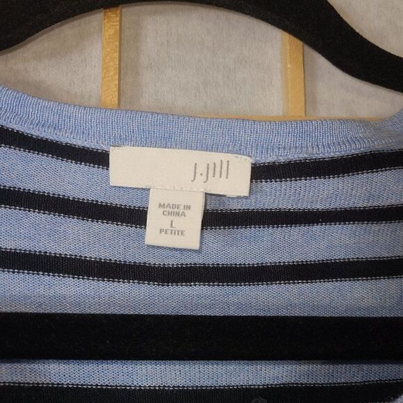 J.āJillāLgāPetĀ StripedāCardigan - Picture 3 of 14